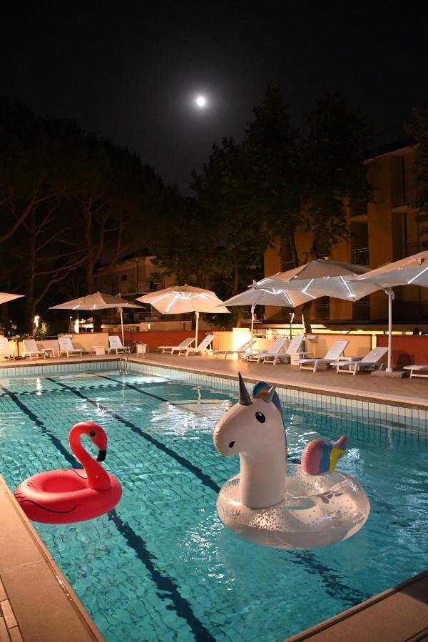 Elisabetta Hotel Cesenatico Exterior photo